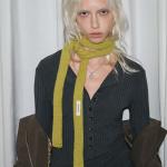 Minimalist Fine Wool Scarf — 100% Wool. 8×180 cm